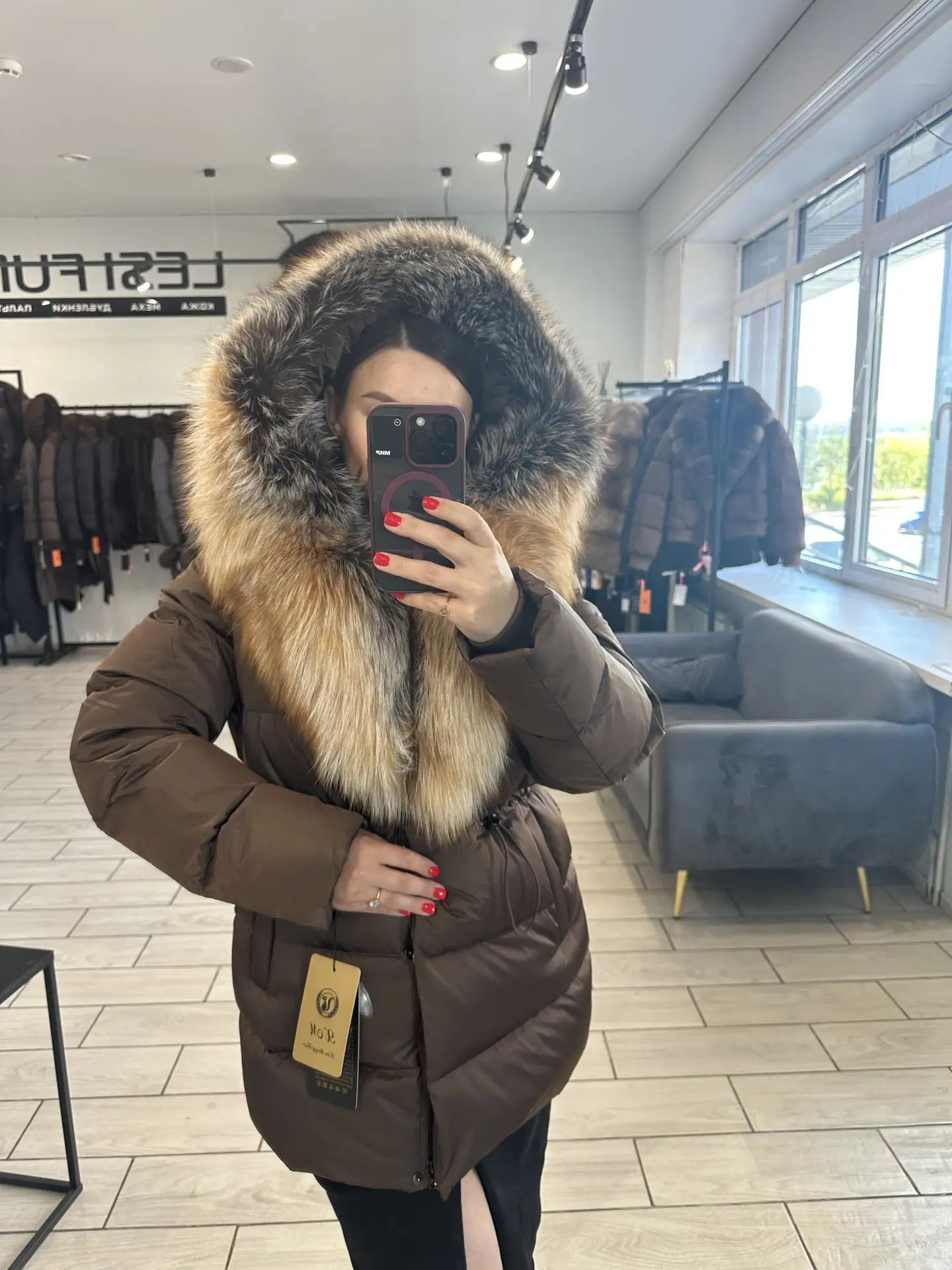 Пуховик с мехом лисы 🦊 в наличии