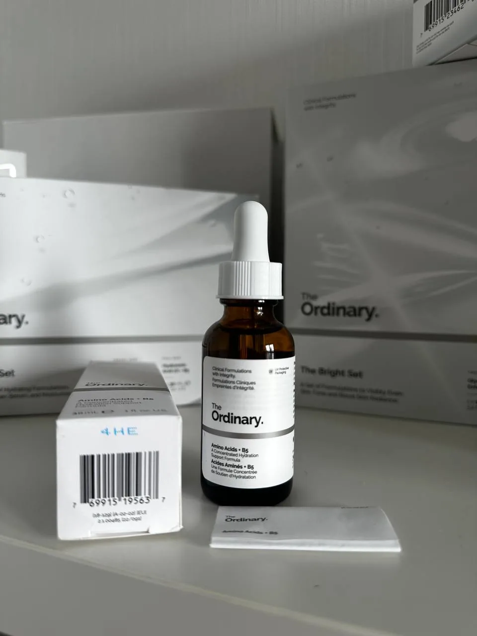 Увлажняющая сыворотка The Ordinary Amino Acids + B5 с аминокислотами