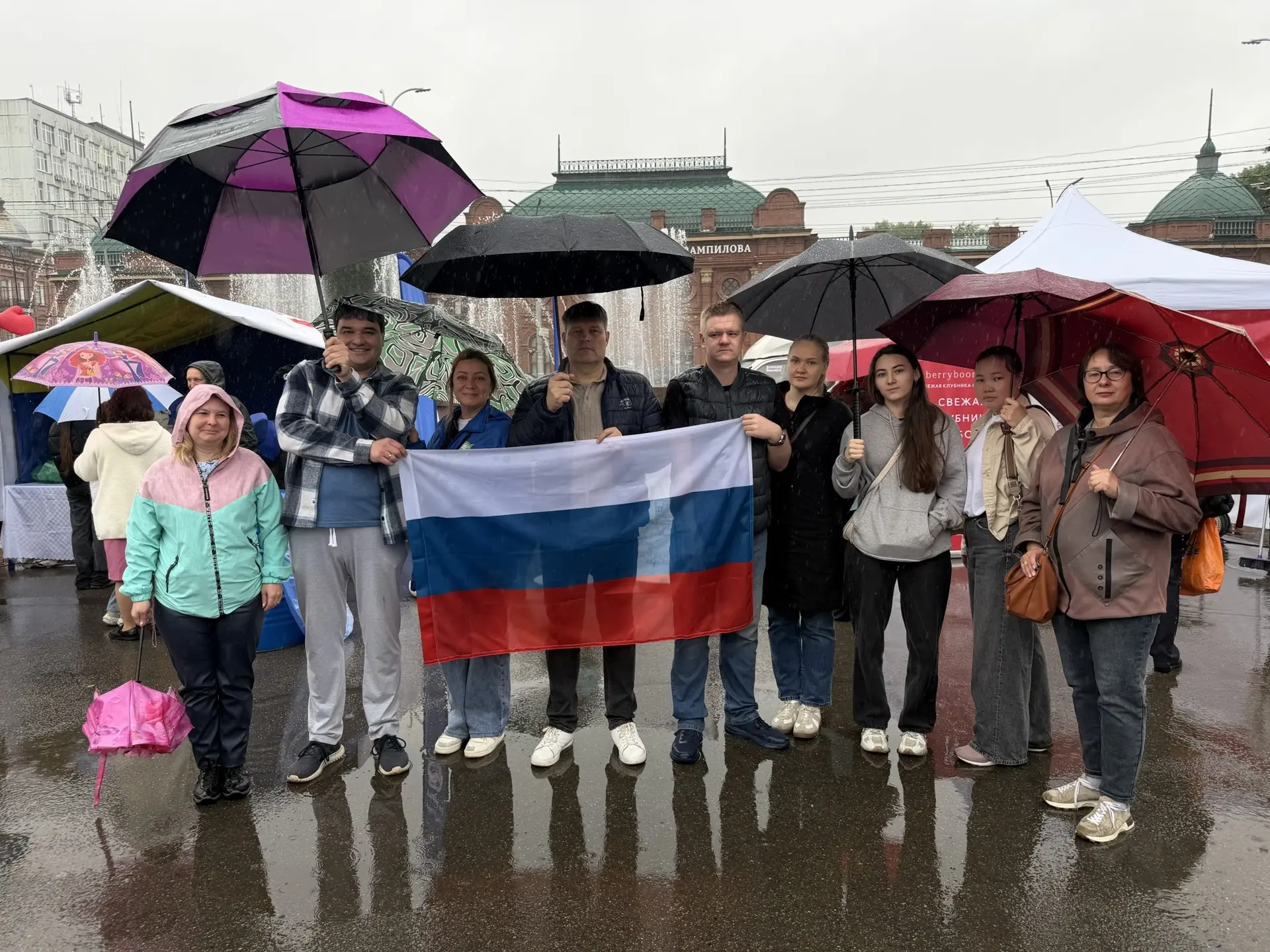 🇷🇺 Сотрудники Минприроды Приангарья и Дирекции по ООПТ присоединились к празднованию Дня России

1