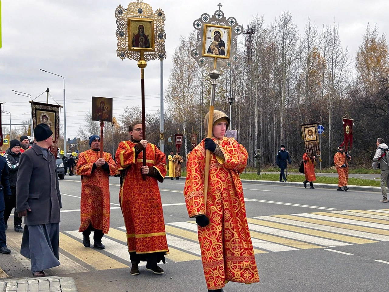 ⛪️ В воскресенье, 11 октября, в Челябинске из-за общегородского крестного хода перекрою...