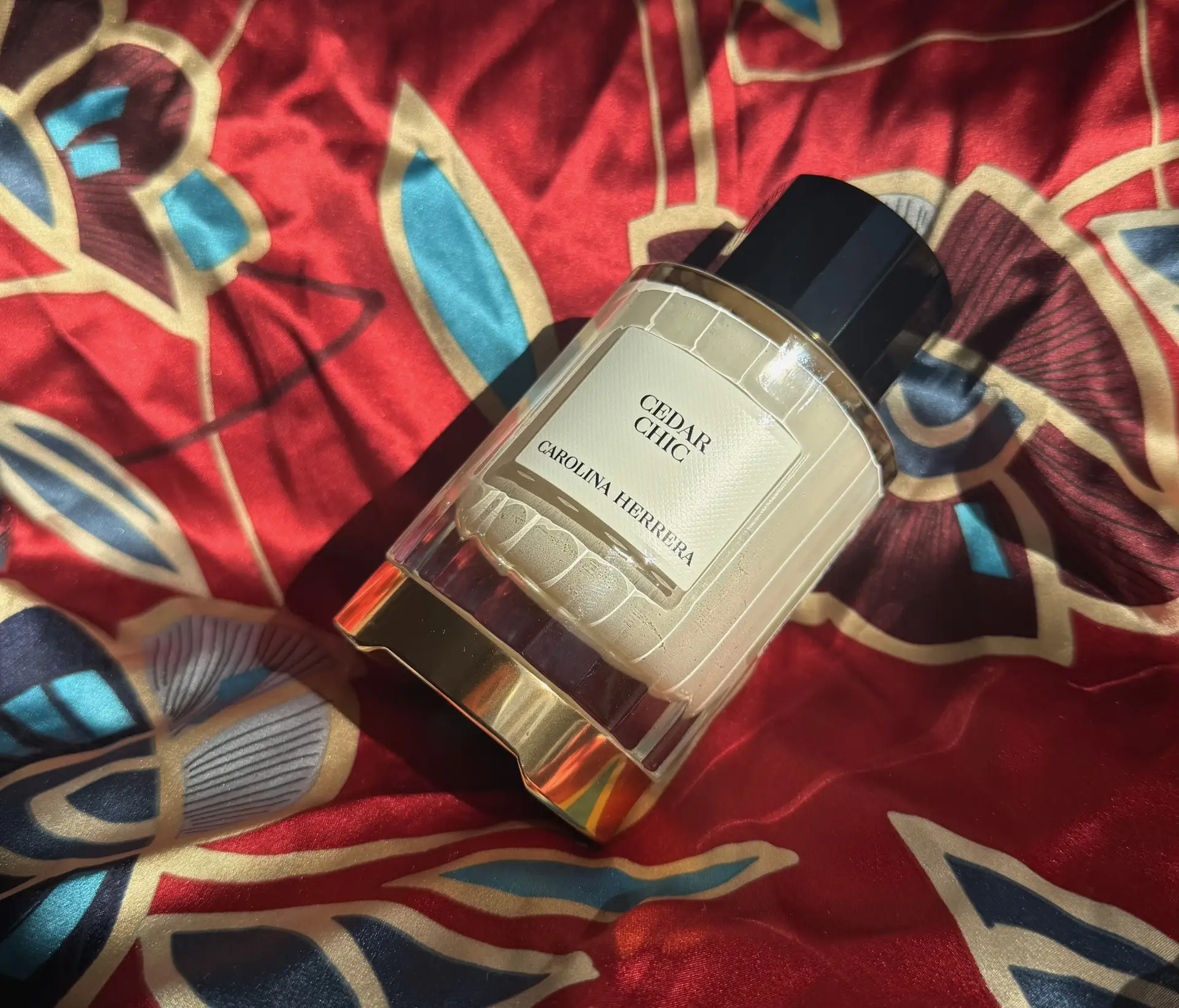 Carolina Herrera Cedar chic 🤍