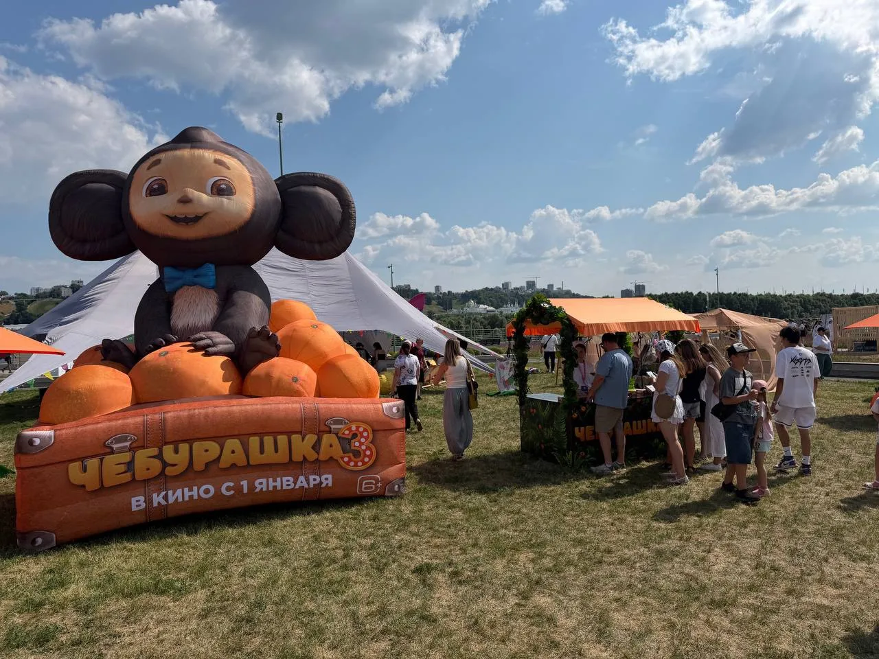 🥳 Ох, и день сегодня выдался! Спасибо, что провели время со мной на VK Fest в Нижнем Новгороде! 🧡