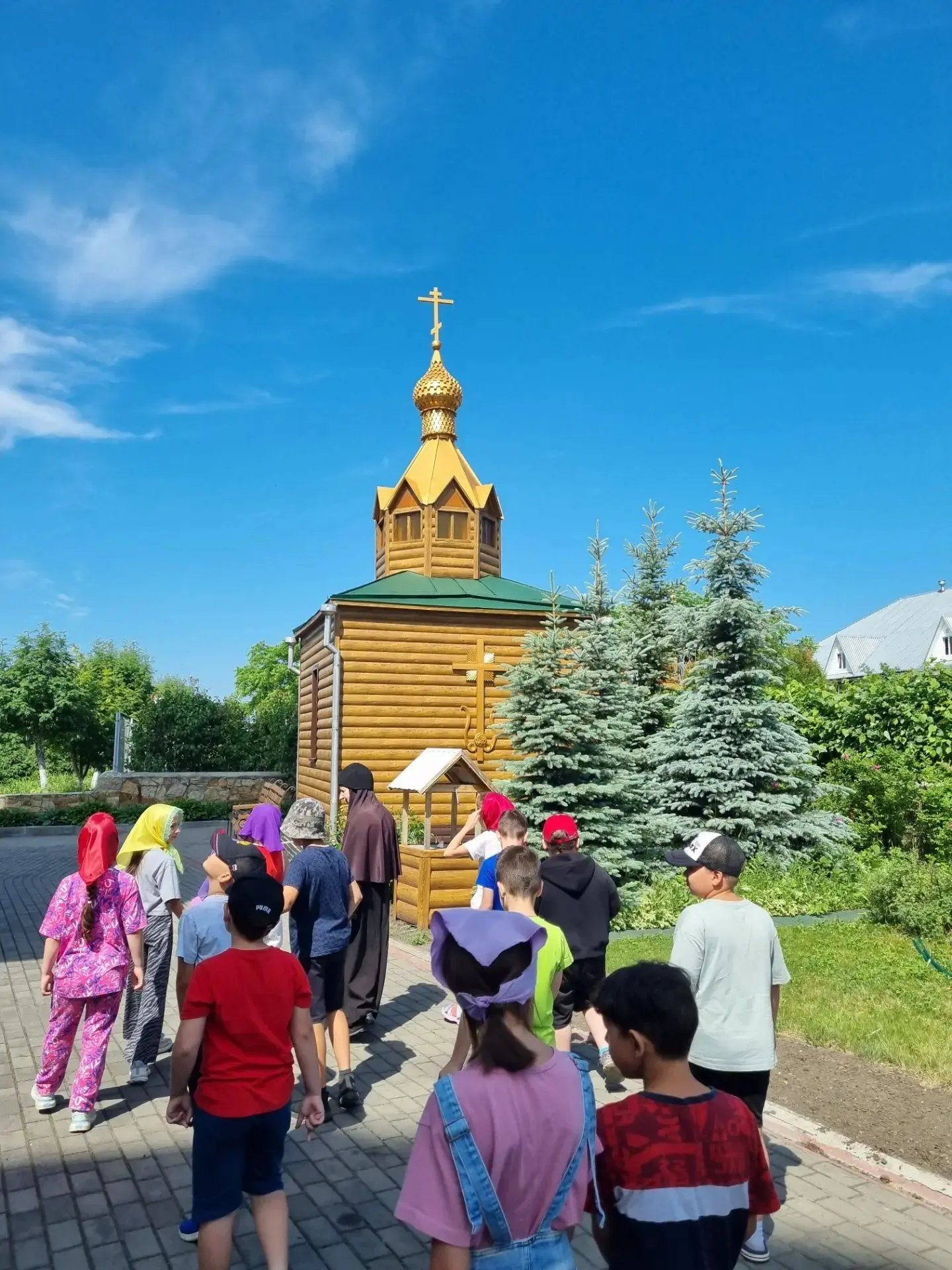 Поездка в Покровский Александро-Невский женский монастырь 🕊️🙏

Сегодня наш лагерь вновь побывал в 