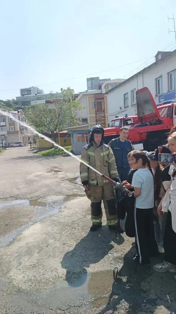 4 июня наши "Затейники" из пришкольного лагеря Детской школы искусств посетили интересную экскурсию 