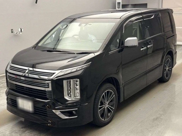 Mitsubishi Delica D5 2022 год, под заказ из Японии 🇯🇵