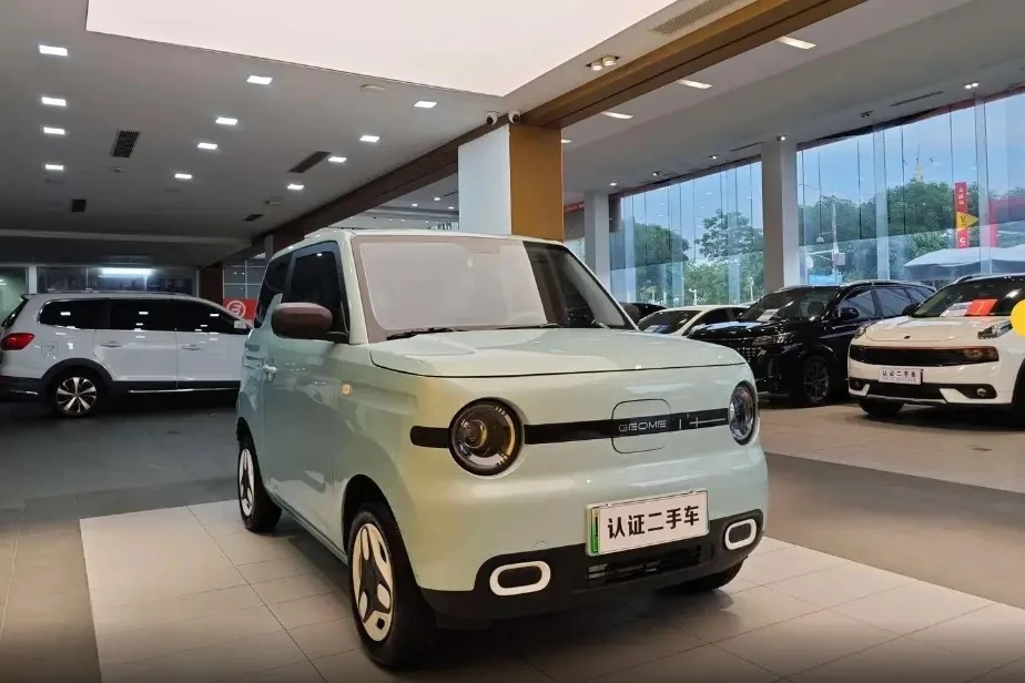 Доступен к заказу —> Geely Panda

🗓 2023 год
🚗  пробег 20000км

— 30 кВт (41 л.с.), полностью элек