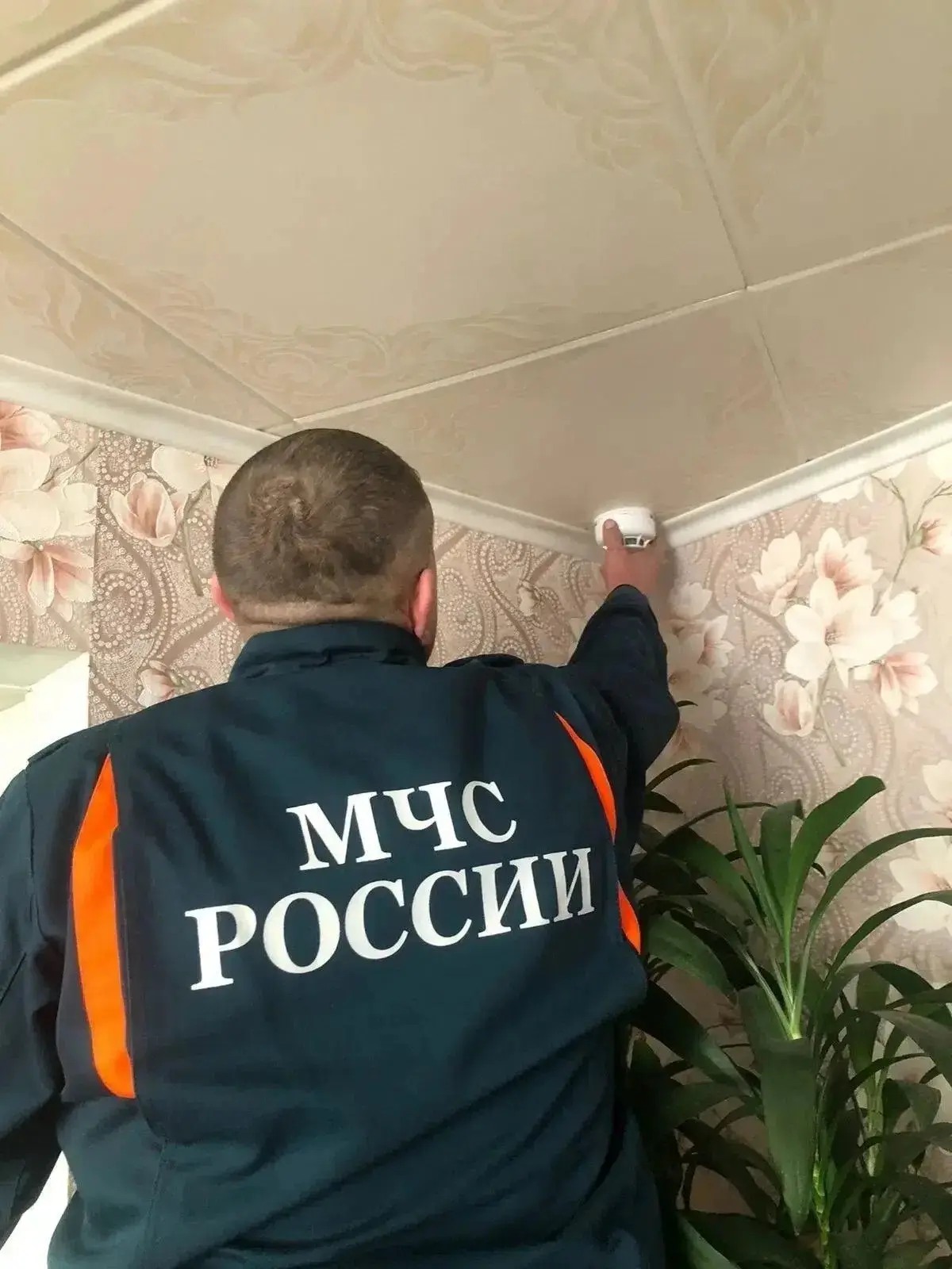 В Алтайском крае продолжают бесплатно устанавливать пожарные извещатели

С 2018 года датчики дыма и 