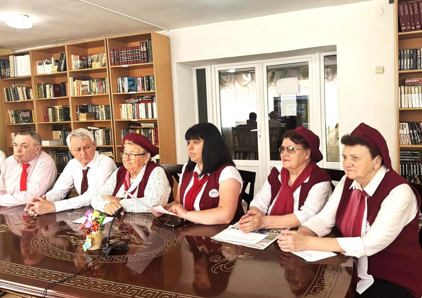 24.08.2026 г. ОБМЕН ЛУЧШИМИ ПРАКТИКАМИ: УЧАСТИЕ В КРУГЛОМ СТОЛЕ «СЕРЕБРЯНАЯ СЕТЬ КРАЯ»