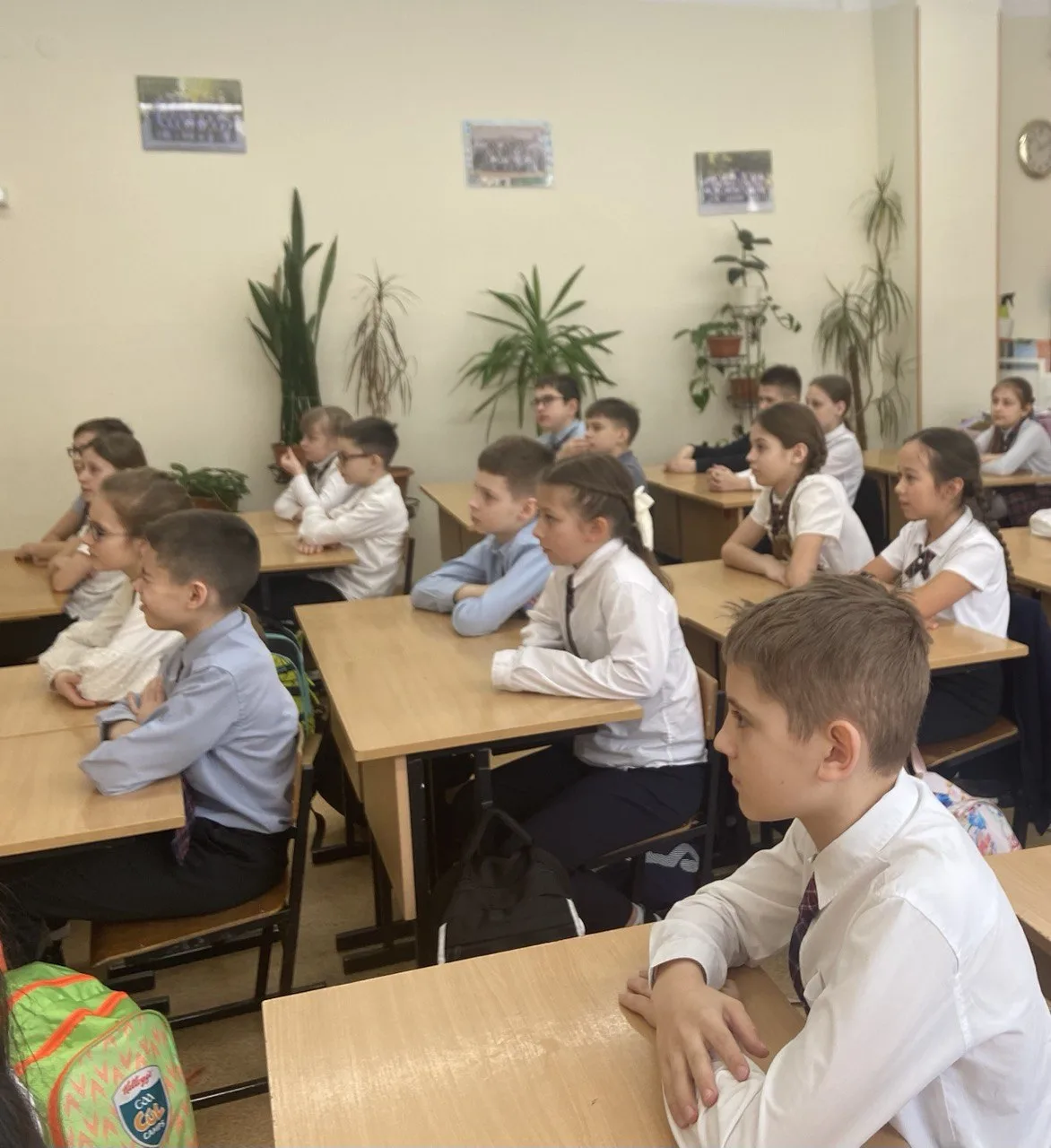 Урок мужества🌟  В преддверии Дня защитника Отечества в 4- А классе прошла необычная встреча с Денисо