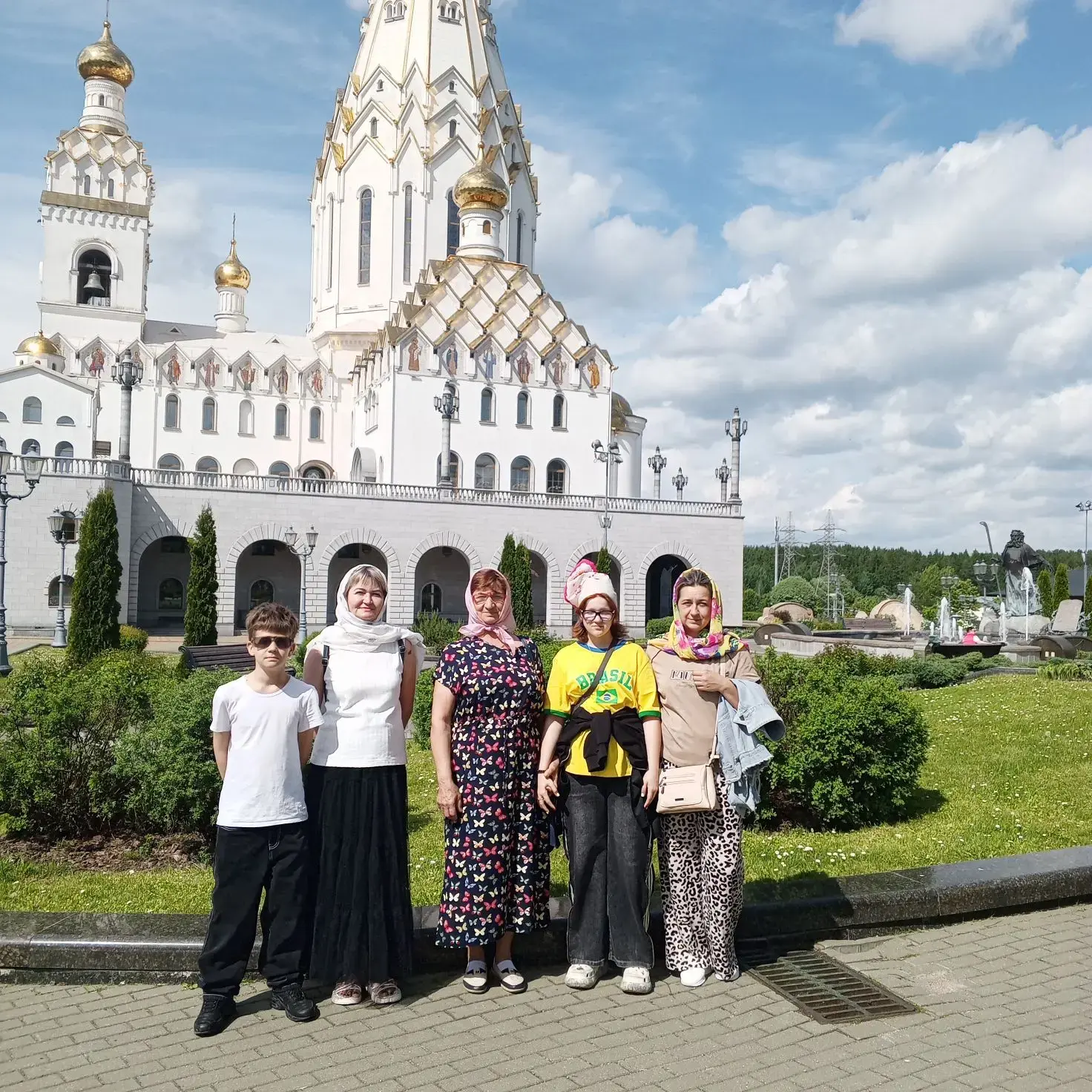👥Семьи погибших героев из Клинцовского района в рамках программы «Семья. Память. Жизнь...