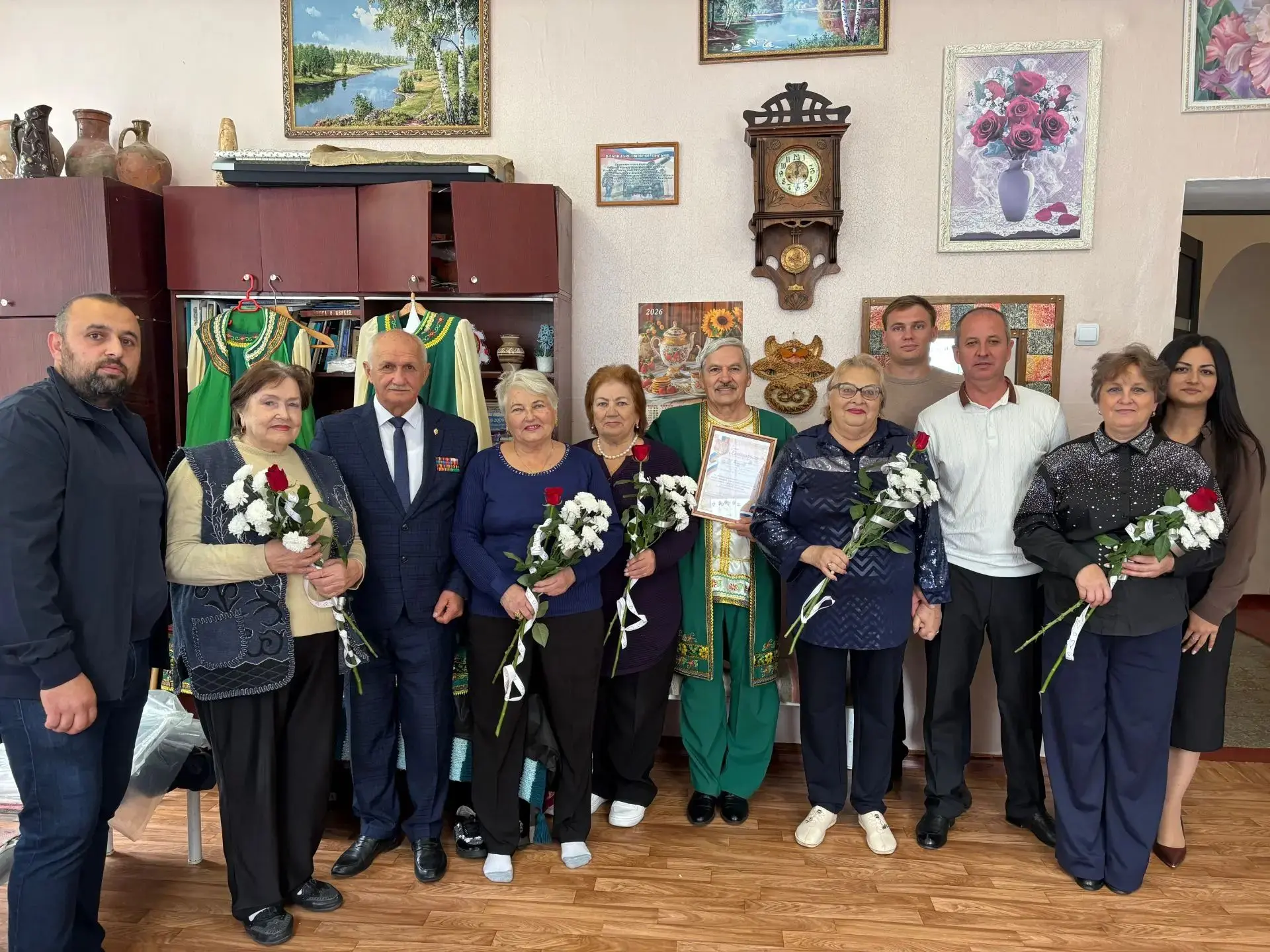 Сегодня  Народный ансамбль русской песни "Веретёнце" отмечает свой 33-й день рождения! ...