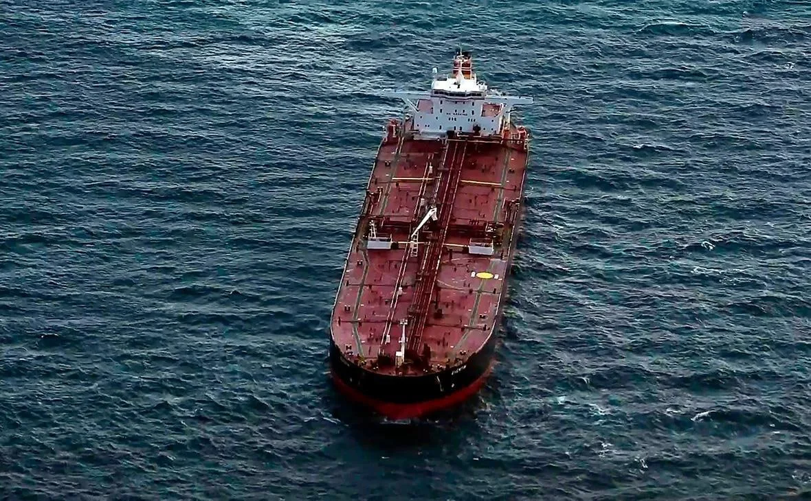 ‼️ Axios: США создали тайный коридор в Ормузском проливе для вывода нефти
