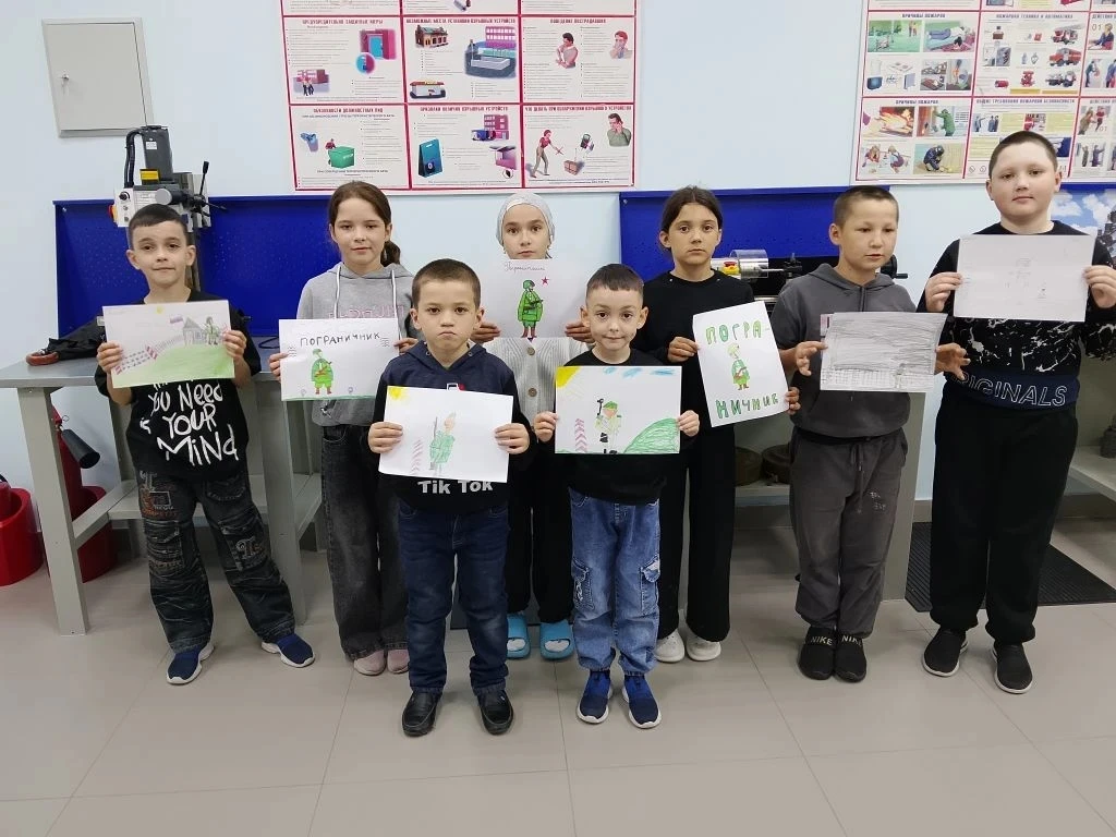 Сегодня день начался с торжественной линейки, посвященной открытию лагеря. Затем воспит...