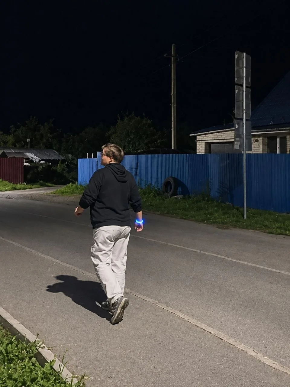Друзья, вы знаете, что я люблю гулять вечером. И вы знаете, что мои 10 тысяч шагов в де...