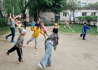 🏑 Секреты русского хоккея: тренеры СШ «Маяк» провели мастер-класс для наших воспитанников