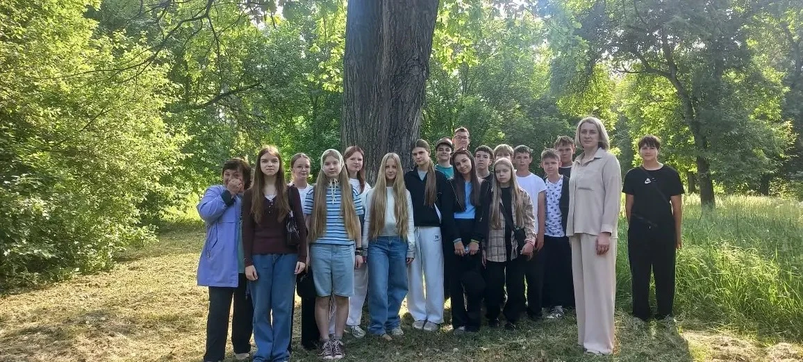 Природа — наш лучший учебник! 🌿

На днях наши ребята из агрокласса МБОУ «Иртышская СОШ» совершили у