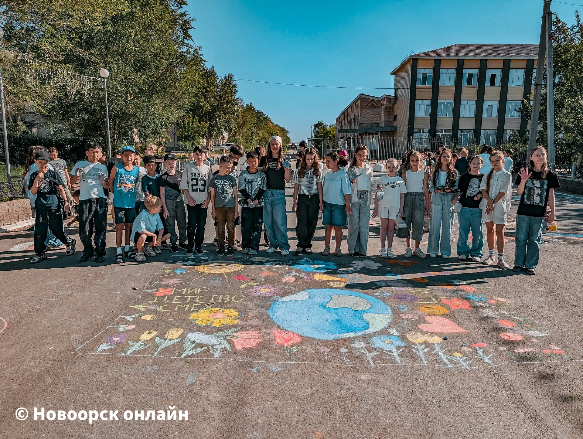 Сегодня, 1 июня, в рамках Всероссийской акции «Краски детства», приуроченной к Междунар...