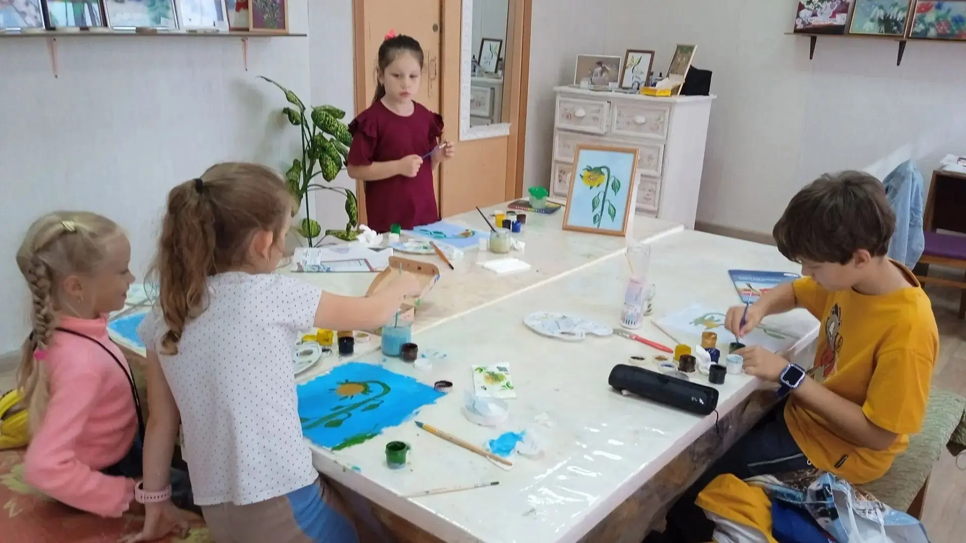 «Подсолнухи» расцвели в Листвянском ДК!🌻