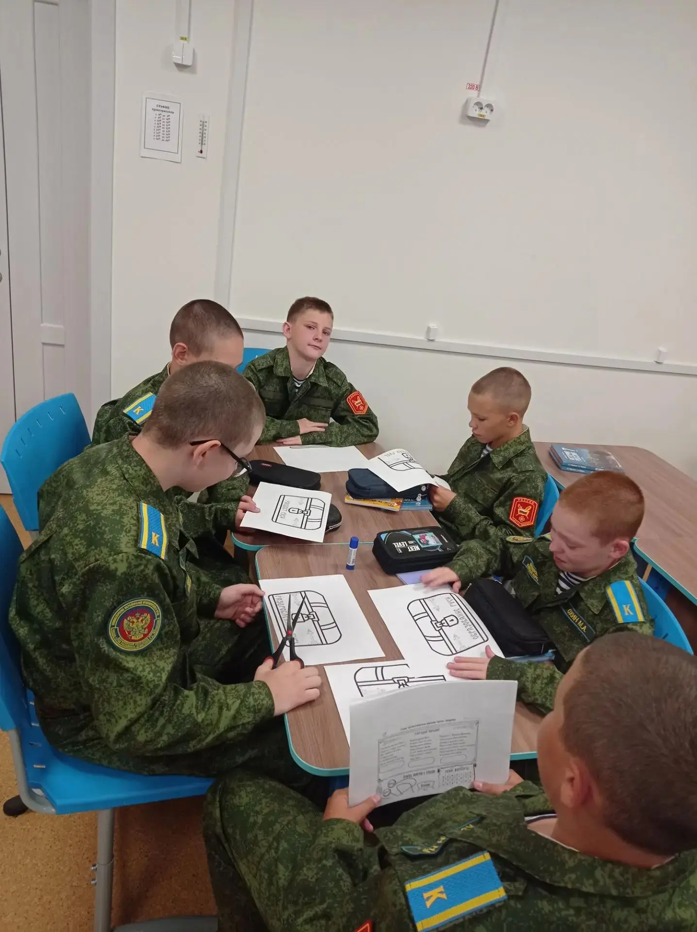 Урок-повторение по истории в Шарыповском кадетском корпусе: освежаем знания, укрепляем ...