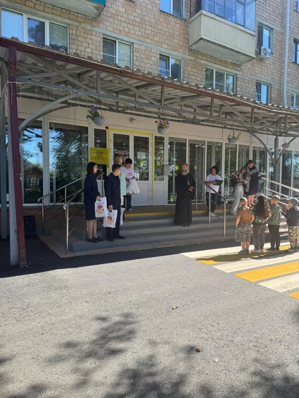 Сотрудники межрайонного следственного отдела продолжают принимать участие в акции «Собе...