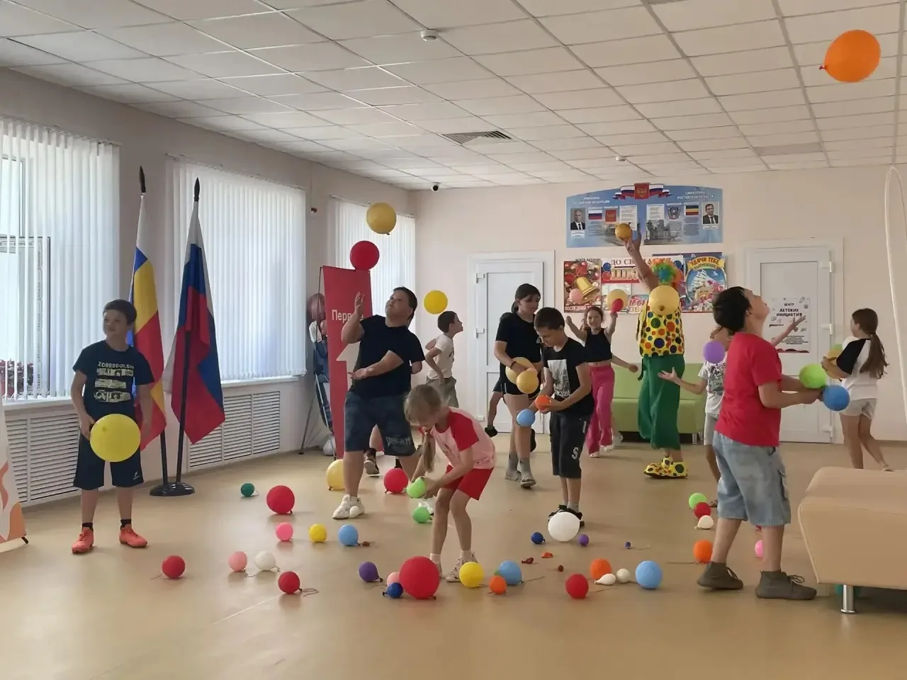 9 июня в рамках летнего пришкольного лагеря прошло увлекательное мероприятие -подвижные игры с Прошк