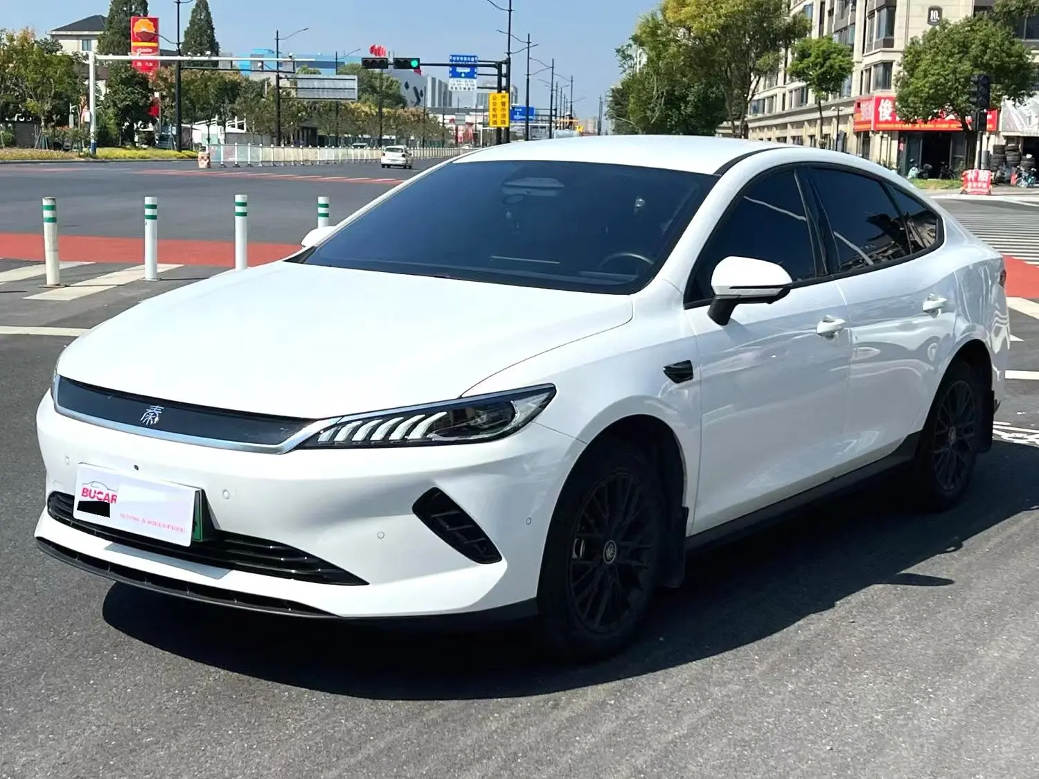 BYD Qin Plus AT 2025 · с пробегом