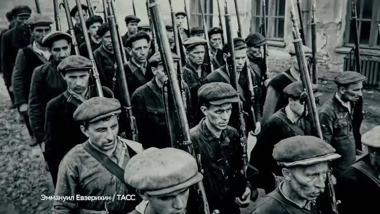Поделитесь историей о героях вашей семьи!  Присоединяйтесь к онлайн-акции «Бессмертный полк» в честь