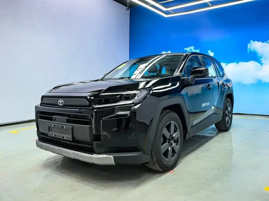 🇨🇳АВТОМОБИЛЬ В ПРОДАЖЕ В КИТАЕ

Toyota RAV4 
2026
Двигатель:  2.0L 171 л.с
Полный привод  AWD
Проб