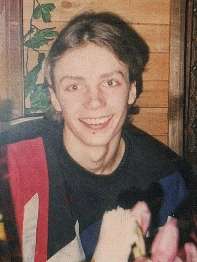 1995 год. Простой брагинский парнишка Иван Ткаченко.
