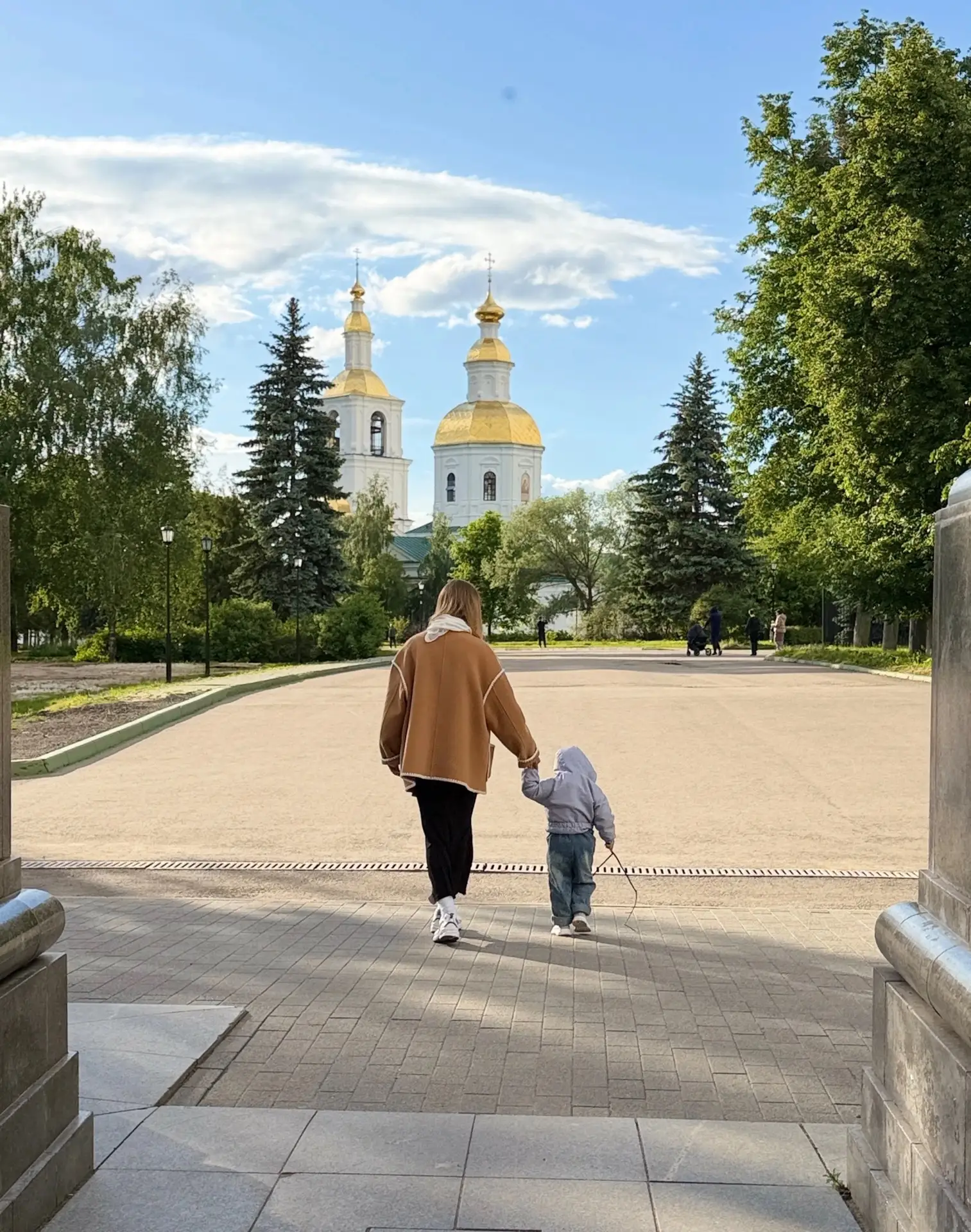 «Бабушка крестила меня на ночь. Потом я приезжал к маме и просил её: „Перекрести меня“,...