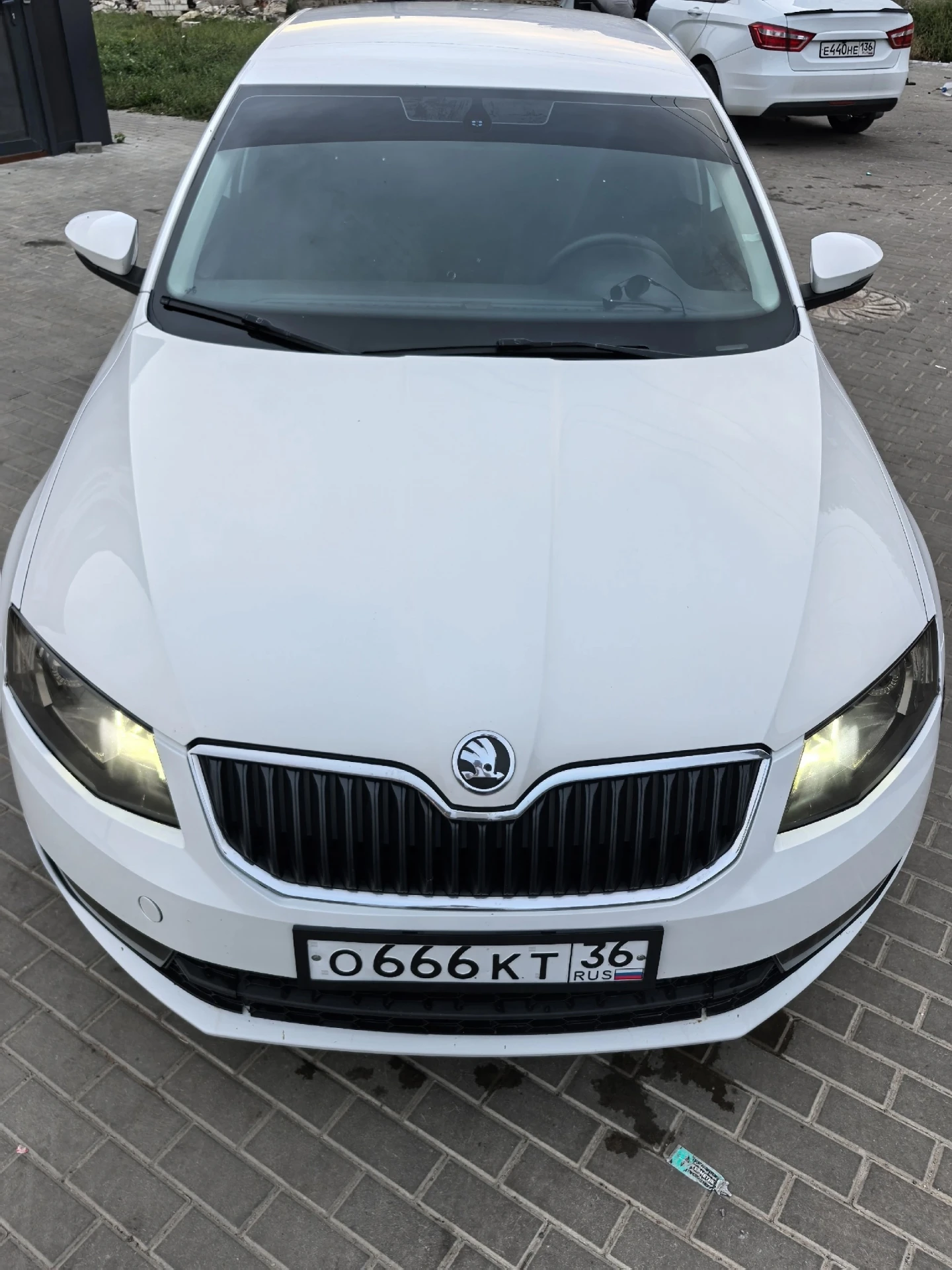 Продаю Skoda Octavia А7 2014 года. Машина в хорошем техническом состоянии. Двигатель 1....