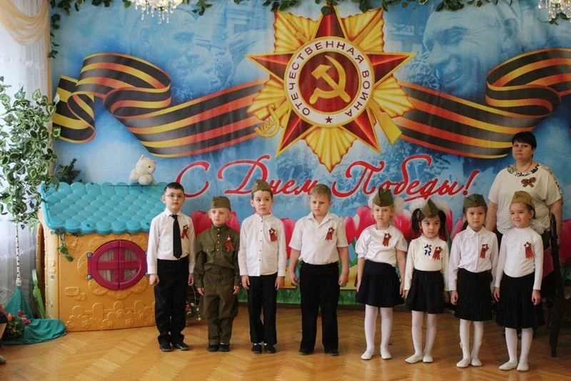 Детский сад в гостях у детей дома ребенка «Капелька» Воспитанники детского сада № 69 по...