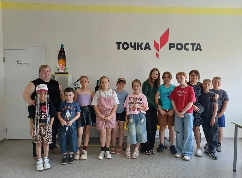 Пусть лето звонкое смеется!