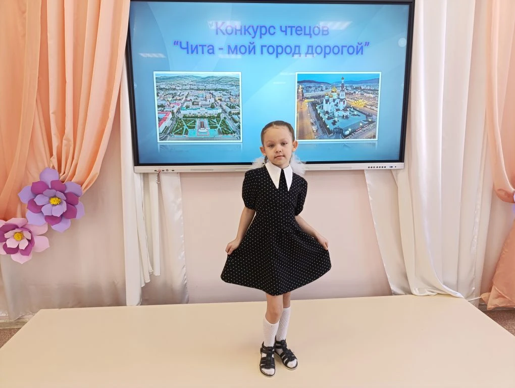Ребята старшей группы "Звоночки" принимали участие в конкурсе чтецов о Родине. Участие в таком конку
