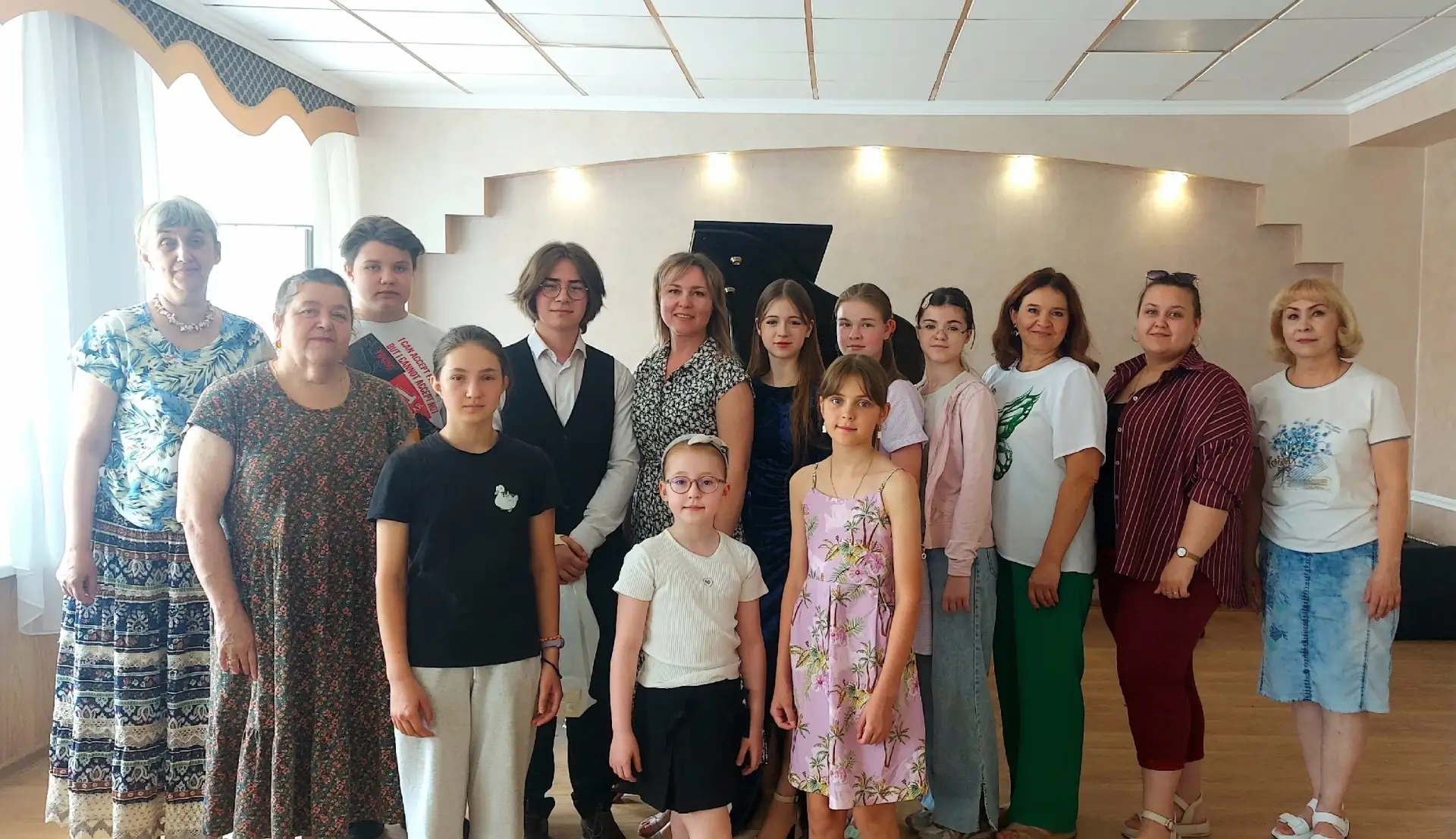 🎹Студенты фортепианного отделения Липецкого областного колледжа искусств им. К.Н. Игумнова подарили