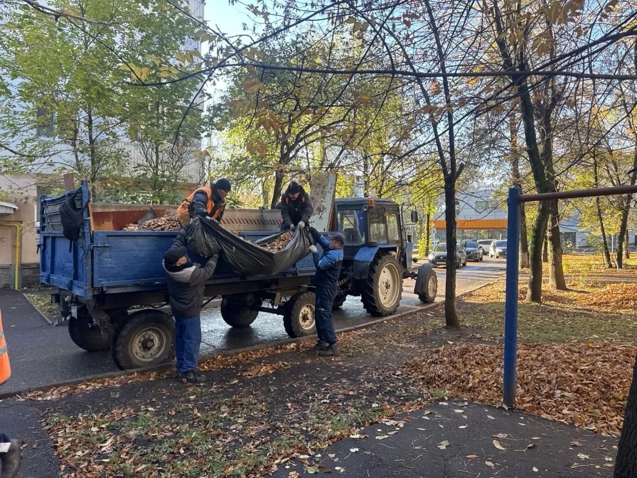 ТЕХНИКА ВО ДВОРАХ