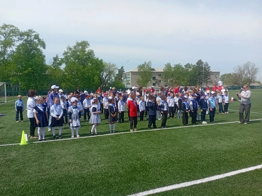 Сегодня состоялось муниципальное посвящение в «Орлята России»! 🦅Наши юные ученики с гордостью приня