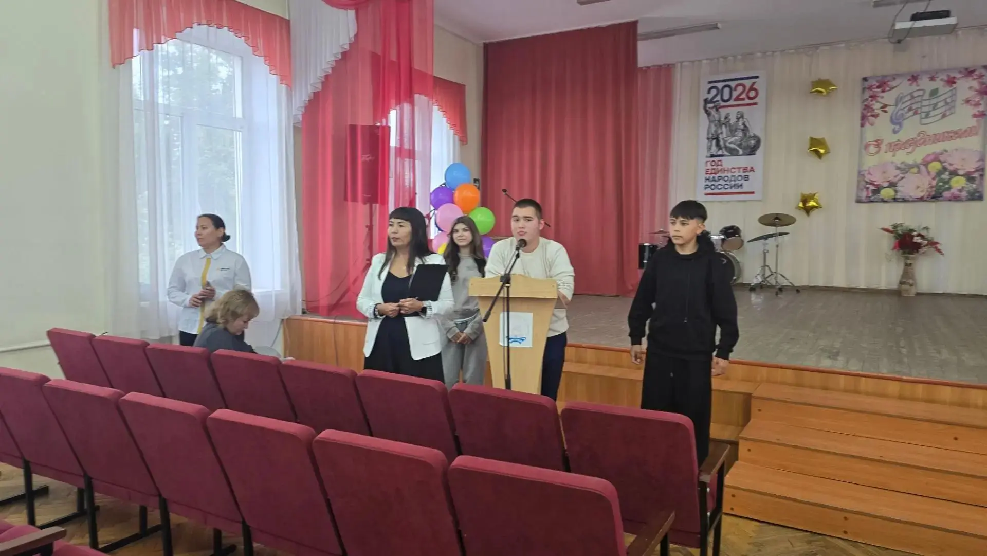 1 сентября в концертном зале Сибайского колледжа искусств имени К.А. Валеева прошло общ...