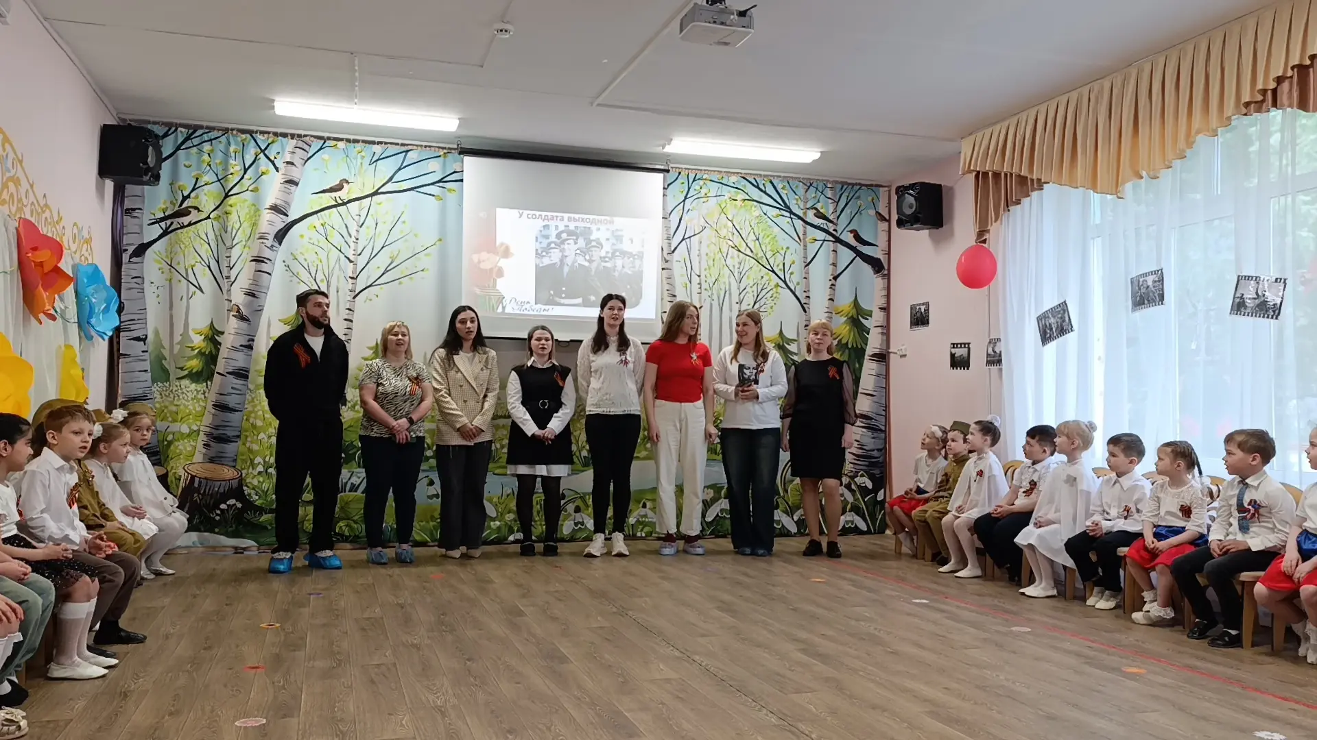 81 год спустя... Память жива! 🕊️🎗️  В нашем центре развития 27 прошел трепетный праздник. Танцы, пес