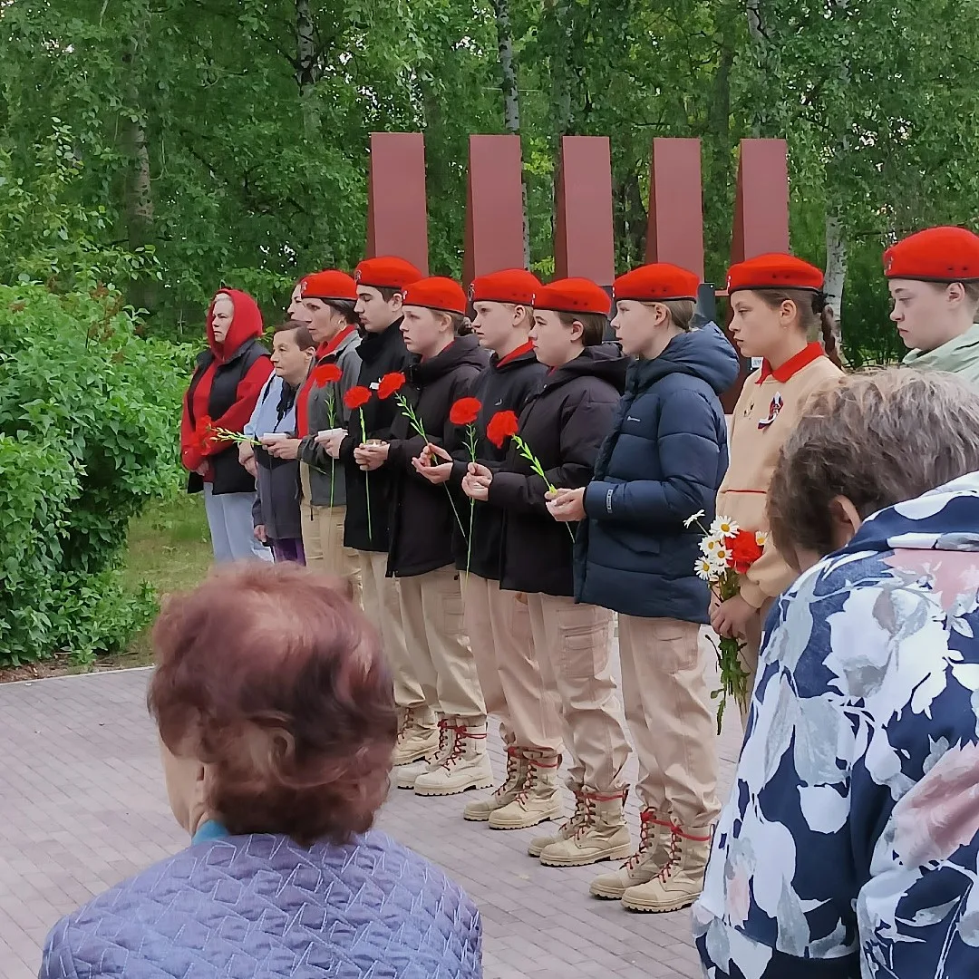🕯️ 22 июня 1941 года — день, который навсегда разделил жизнь на «до» и «после». Ровно в четыре часа