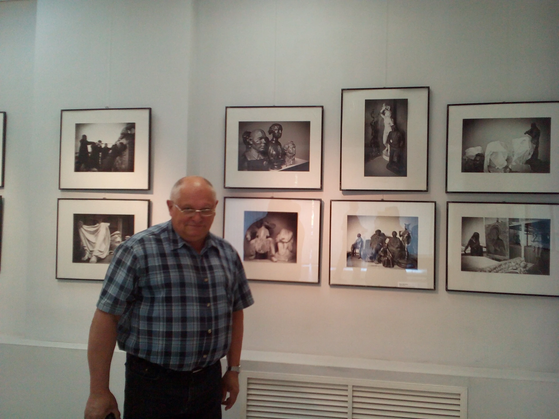 Стали известны дата и место прощания с известным тверским фотографом.