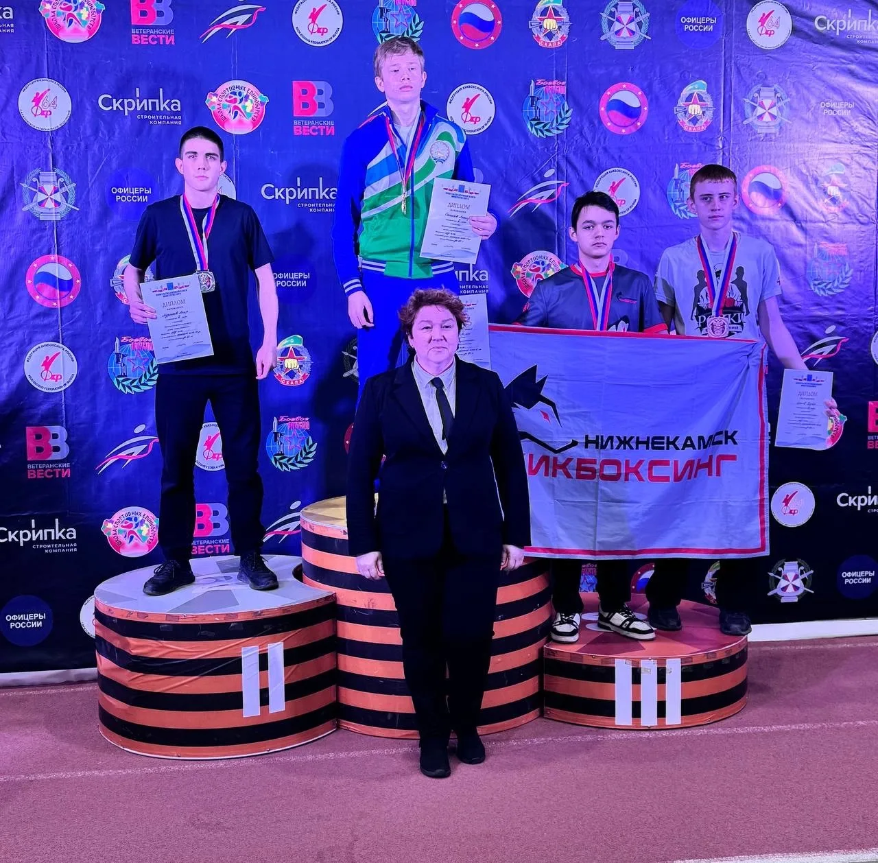 🏆ДНЕВНИК ЧЕМПИОНА🏆  ⚡️9-12 апреля в Саратове проходил Чемпионат и Первенство ПФО по кикбоксингу в ра