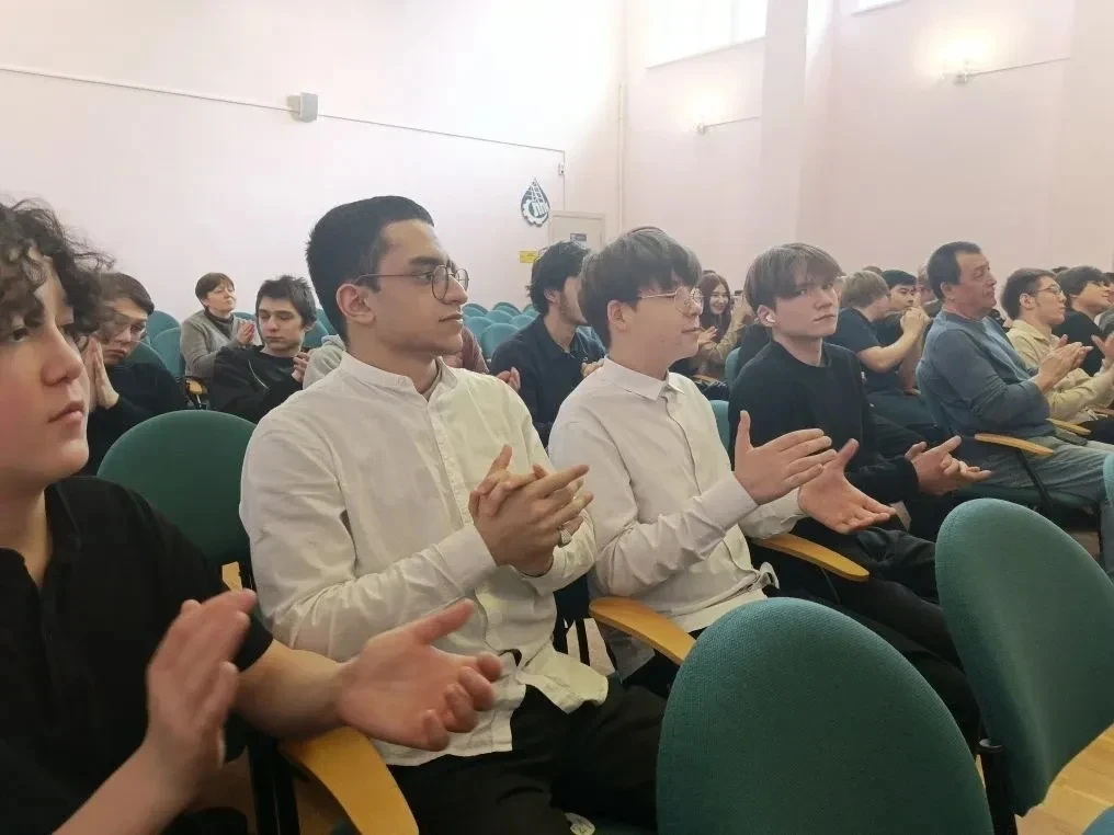 Мотивационная встреча 9-классников с НПО "Сервис": профессии будущего в действии!   Завершением комп