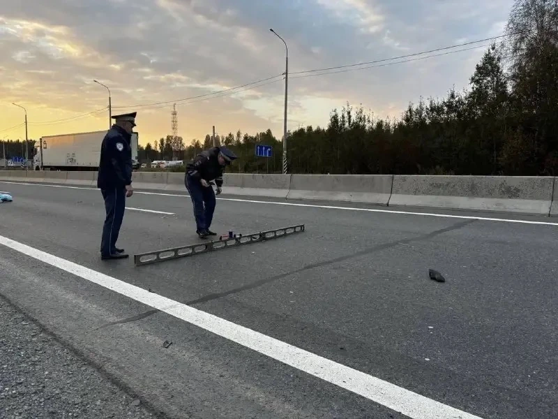 Фура насмерть сбила пешехода на трассе М-12 у Ачита.