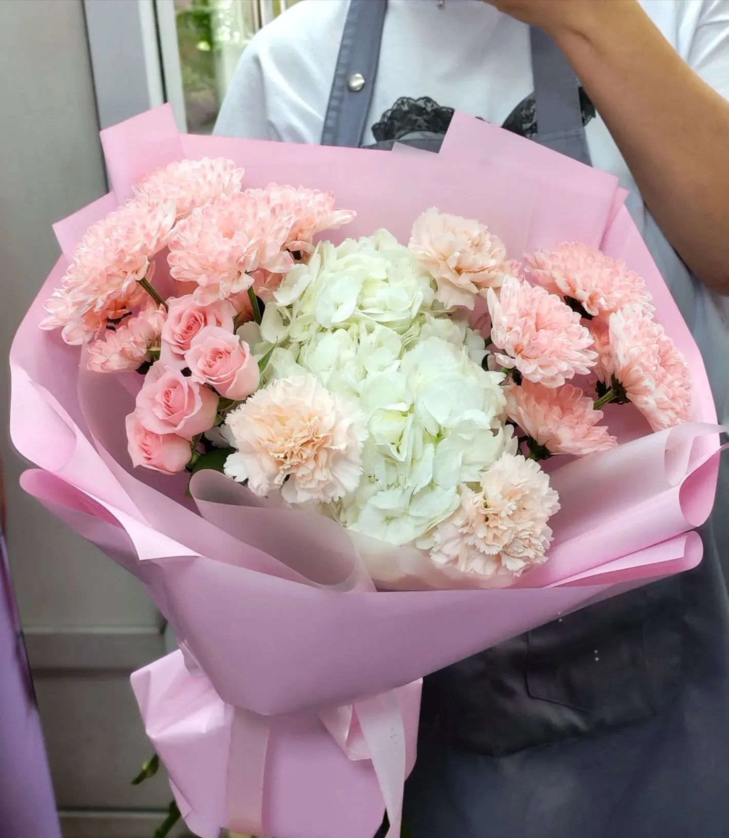 2400🌸
