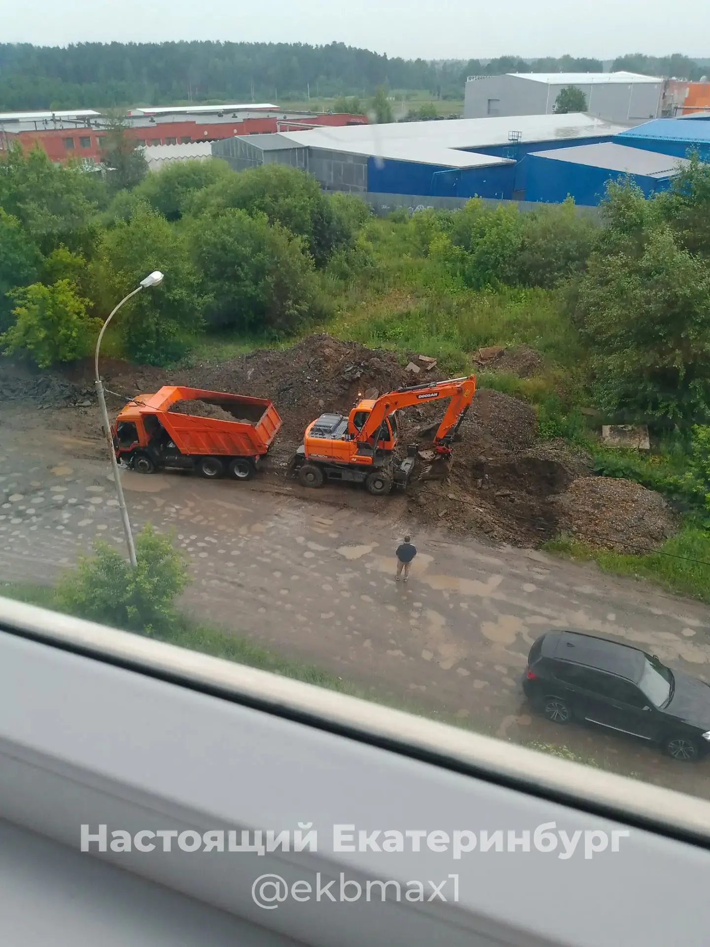 Дай бог в помощь, если уберут свалку на Прибалтийской, делится подписчица