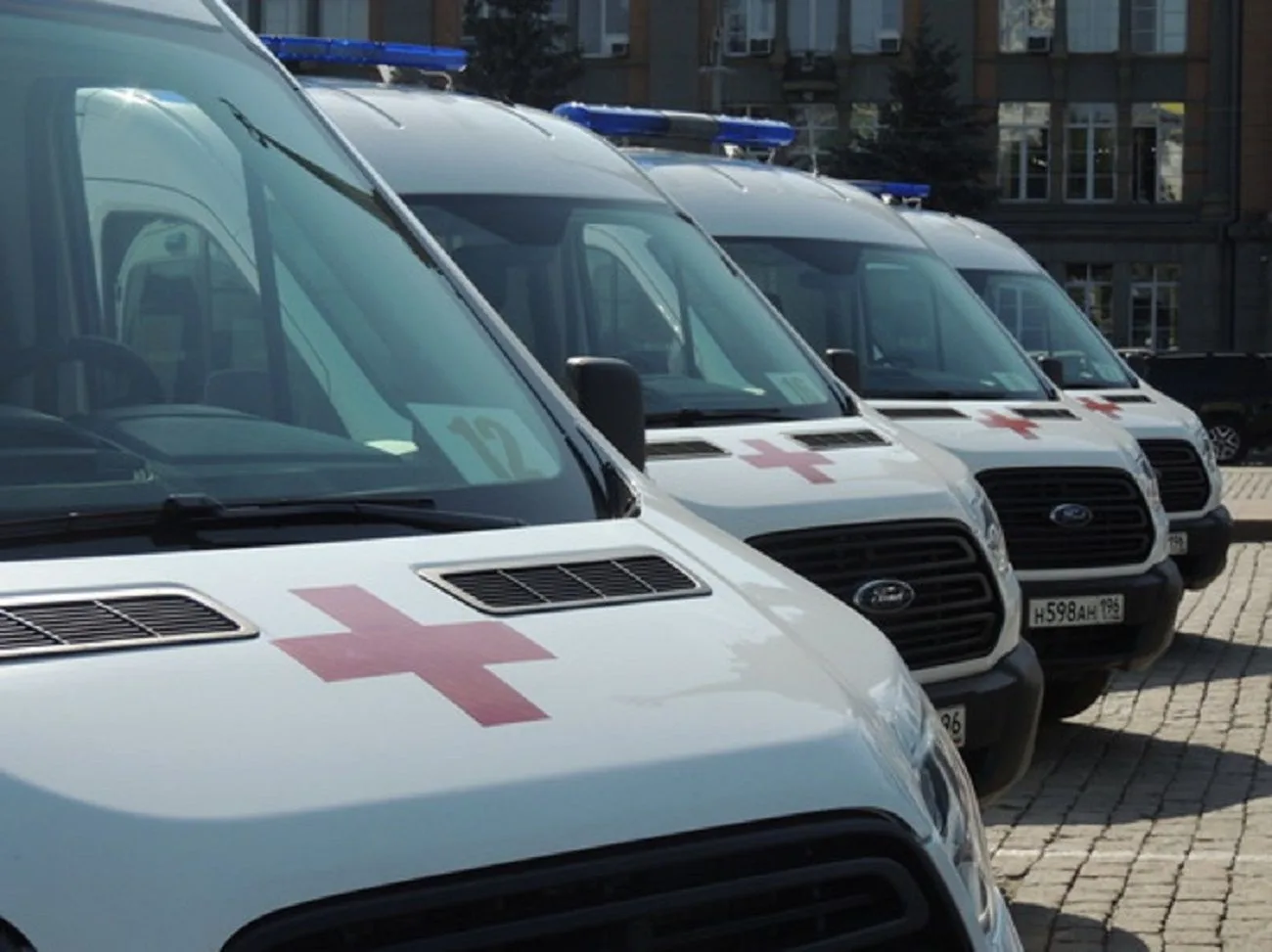 Новые машины скорой помощи закупит для свердловчан правительство РФ