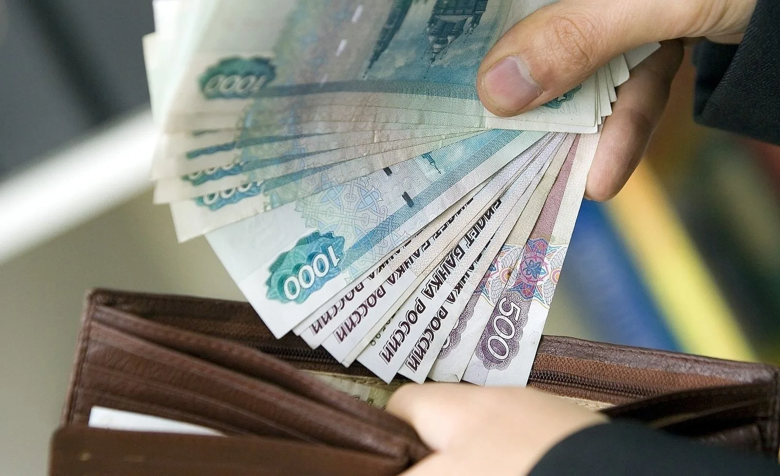 Чтобы деньги всегда водились
💰💰💰💰💰💰💰💰💰💰💰💰💰💰

Выучите наизусть этот заговор, нет, вы ко