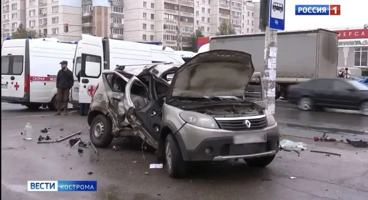 На улице Профсоюзная произошло дорожно-транспортное происшествие. В ближайшее время буд...