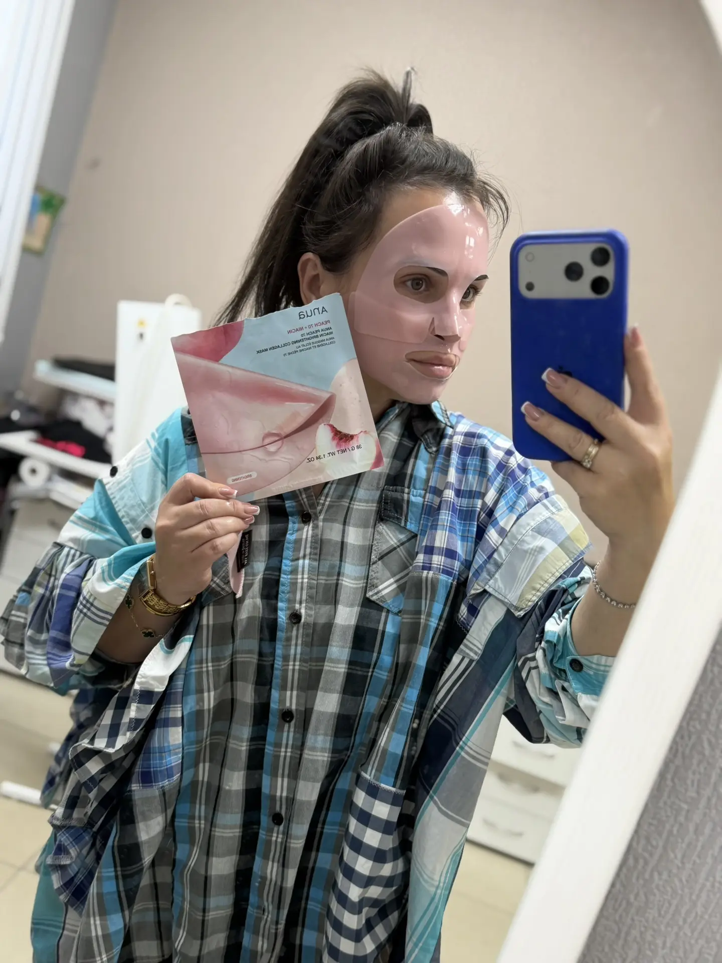 Почему-то я решила покрасить волосы на 1,5% окислителе. Цвет получился темнее и я хочу ...